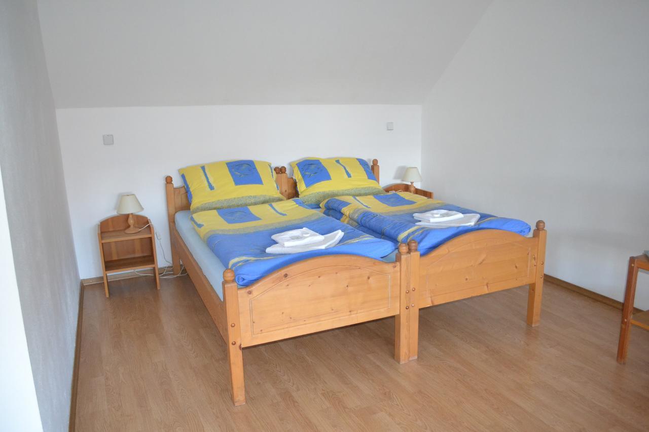 Hotel Atawa Rabí Buitenkant foto