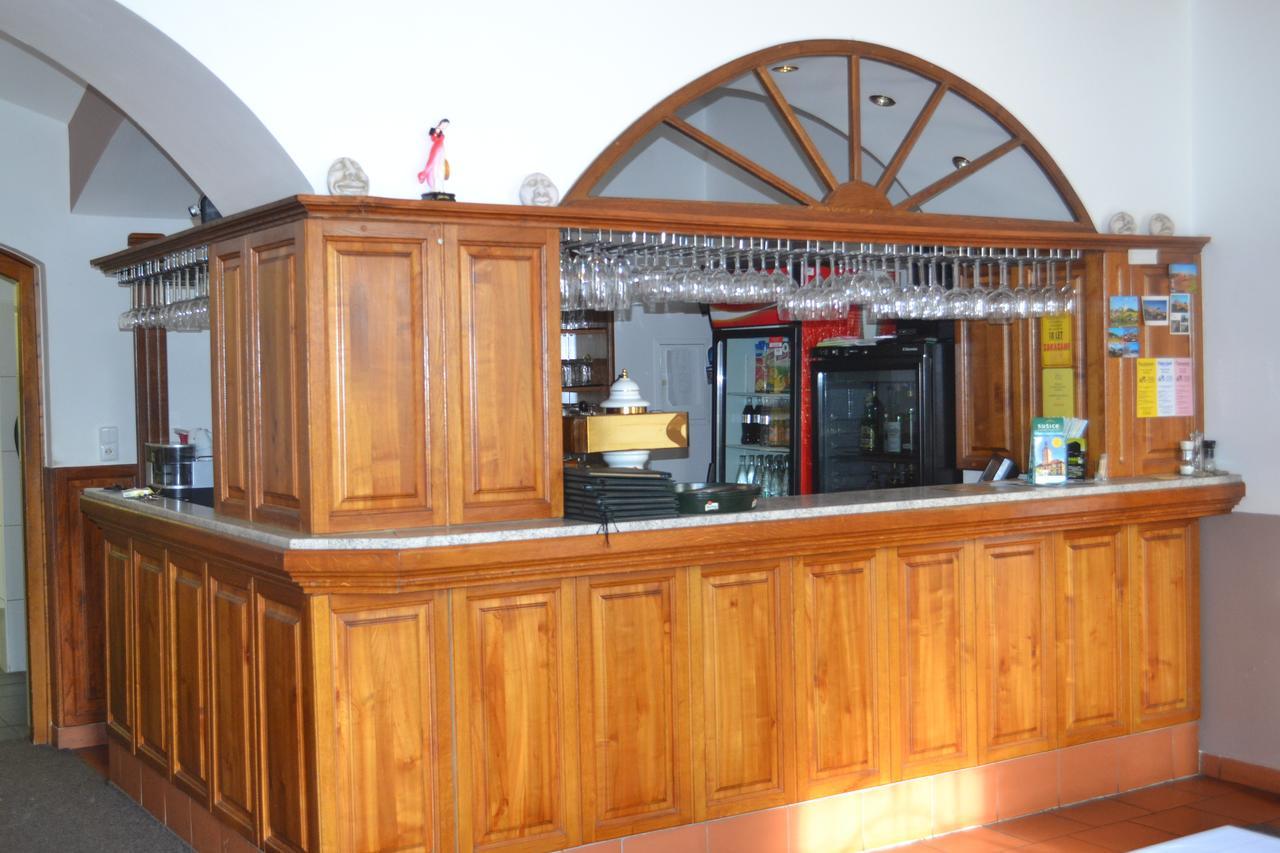 Hotel Atawa Rabí Buitenkant foto
