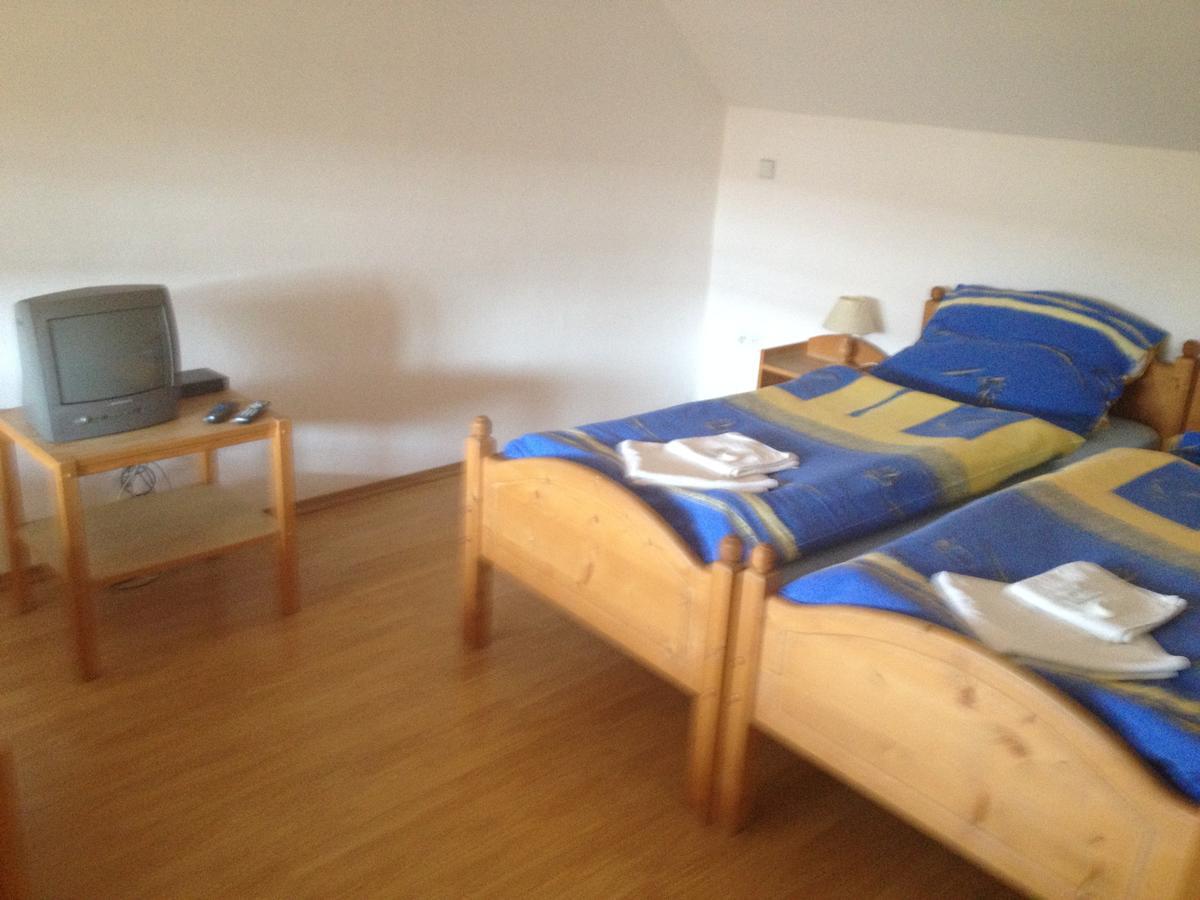 Hotel Atawa Rabí Buitenkant foto