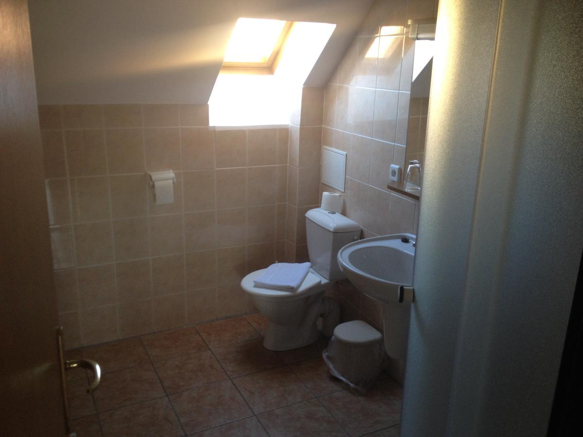 Hotel Atawa Rabí Buitenkant foto